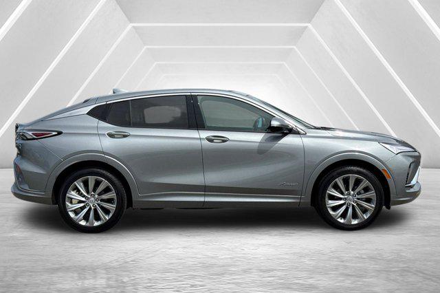 2024 Buick NV Avenir FWD