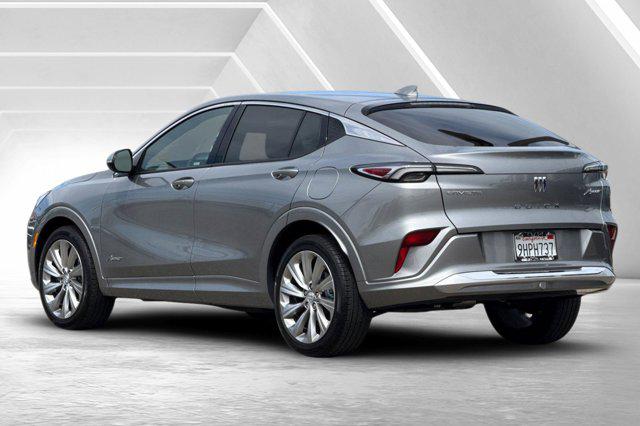 2024 Buick NV Avenir FWD