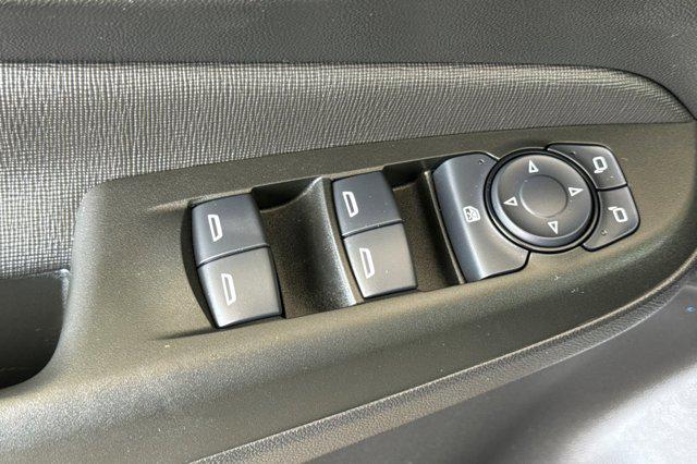 2024 Buick NV Avenir FWD