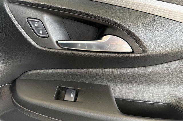 2024 Buick NV Avenir FWD