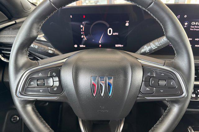 2024 Buick NV Avenir FWD