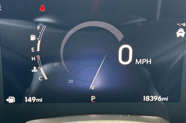 2024 Buick NV Avenir FWD