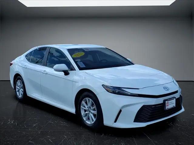 2025 Toyota Camry LE for sale in Bourbonnais, IL