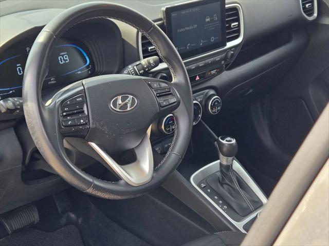 2023 Hyundai Venue SEL
