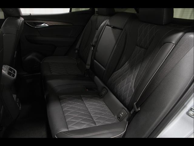 2023 Buick Envision Avenir AWD
