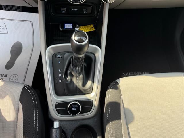 2025 Hyundai Venue SEL