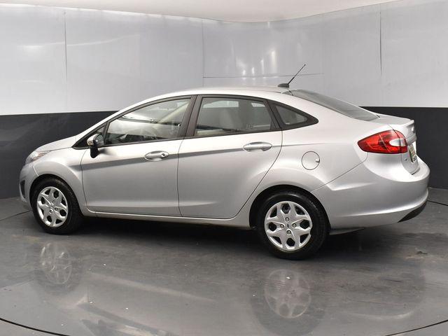 2013 Ford Fiesta SE