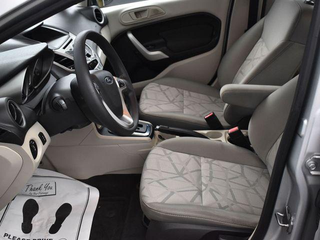 2013 Ford Fiesta SE
