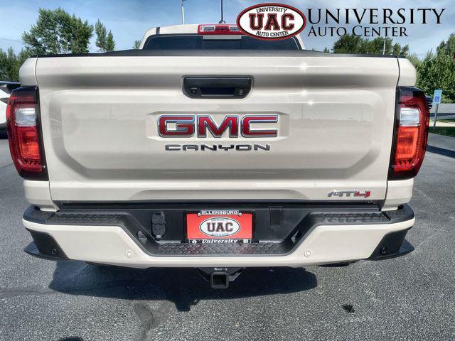 2026 GMC Canyon AT4, 4WD