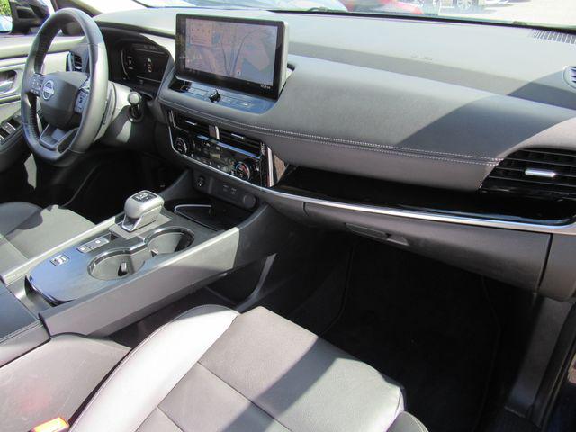 2025 Nissan Rogue SL FWD