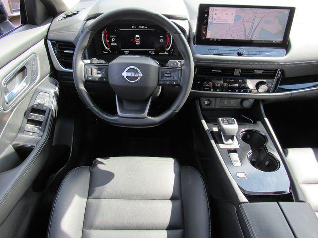 2025 Nissan Rogue SL FWD