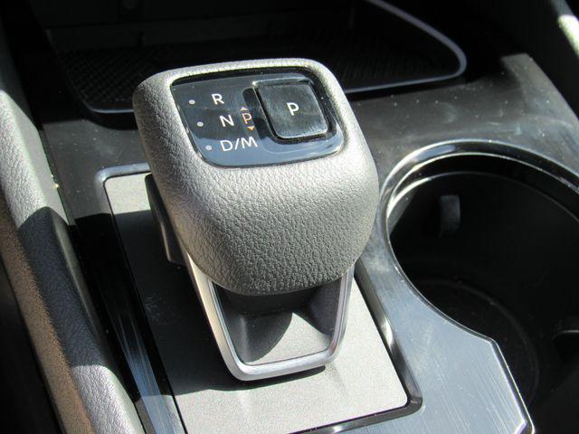 2025 Nissan Rogue SL FWD