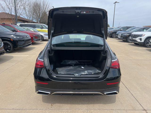 2026 Mercedes-Benz E 350 E 350