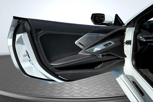 2025 Chevrolet Corvette Stingray RWD Coupe 3LT