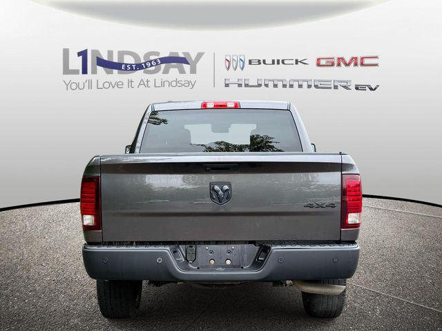 2024 Ram 1500 Classic Warlock Crew Cab 4x4 5'7" Box