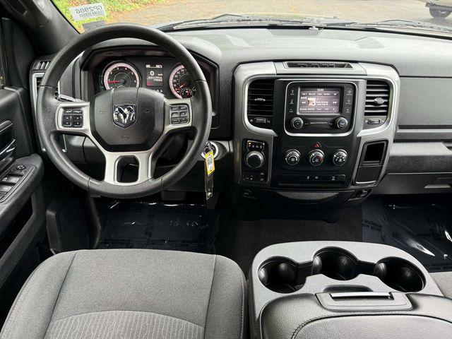 2024 Ram 1500 Classic Warlock Crew Cab 4x4 5'7" Box