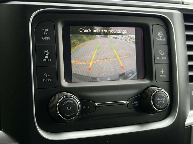 2024 Ram 1500 Classic Warlock Crew Cab 4x4 5'7" Box