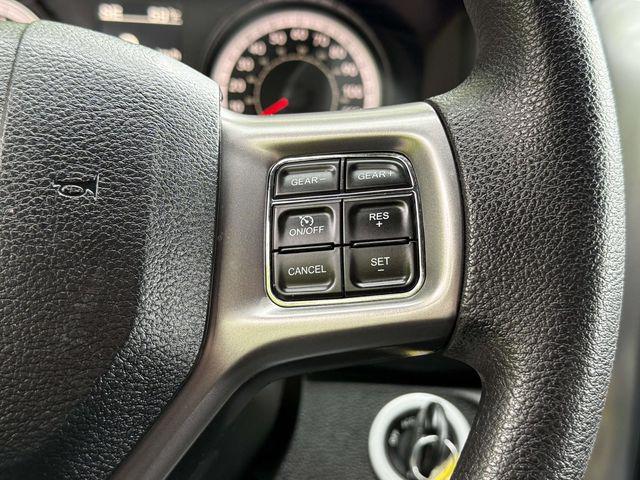 2024 Ram 1500 Classic Warlock Crew Cab 4x4 5'7" Box
