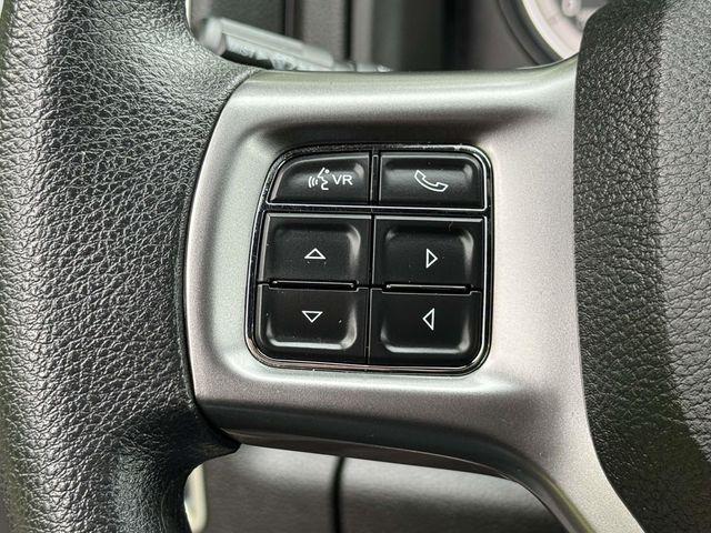 2024 Ram 1500 Classic Warlock Crew Cab 4x4 5'7" Box