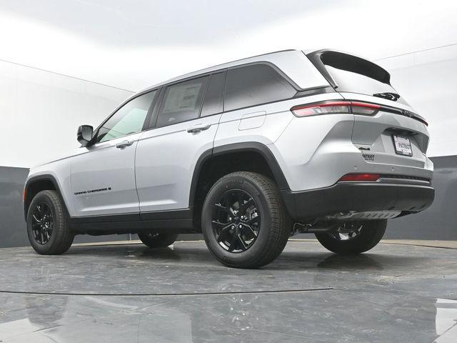 2026 Jeep Grand Cherokee Altitude 4x4