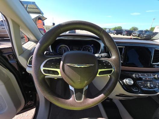 Used 2017 Chrysler Pacifica For Sale in Millington, TN