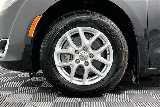 Used 2017 Chrysler Pacifica Touring Plus For Sale in Millington, TN