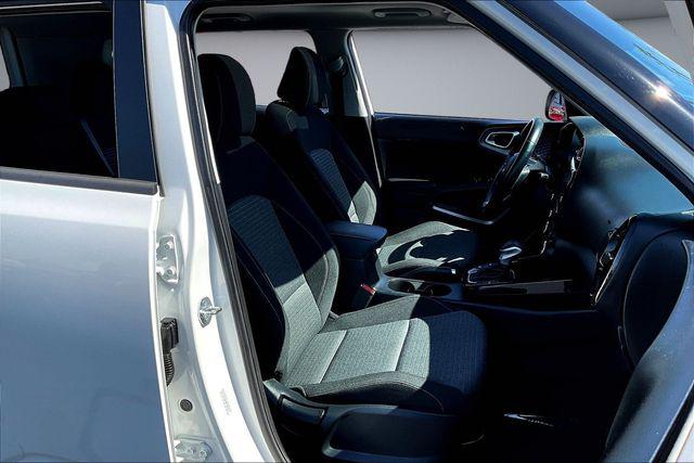 2024 Kia Soul EX