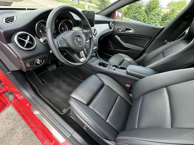 2019 Mercedes-Benz CLA 4MATIC