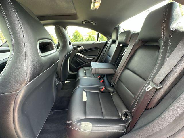 2019 Mercedes-Benz CLA 4MATIC