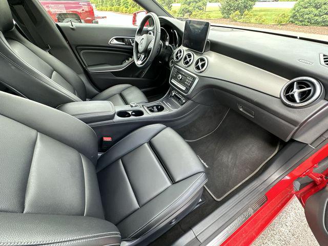 2019 Mercedes-Benz CLA 4MATIC