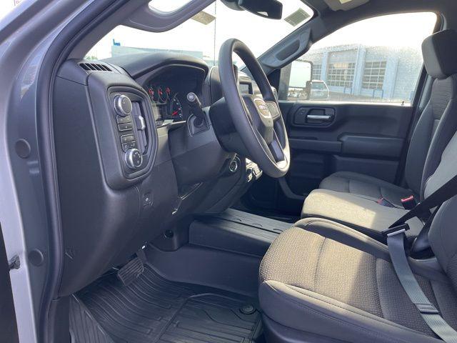 2026 GMC Sierra 2500HD Crew Cab, Standard Bed, Pro, 4WD