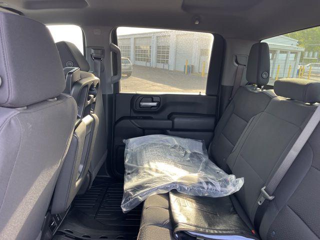 2026 GMC Sierra 2500HD Crew Cab, Standard Bed, Pro, 4WD