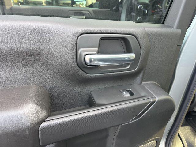2026 GMC Sierra 2500HD Crew Cab, Standard Bed, Pro, 4WD