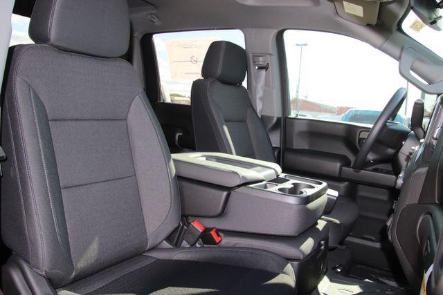2026 Chevrolet Silverado 2500HD Crew Cab, Long Bed, Custom, 4WD