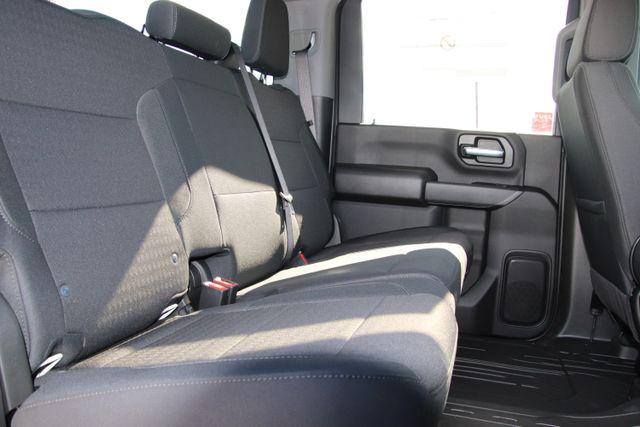 2026 Chevrolet Silverado 2500HD Crew Cab, Long Bed, Custom, 4WD