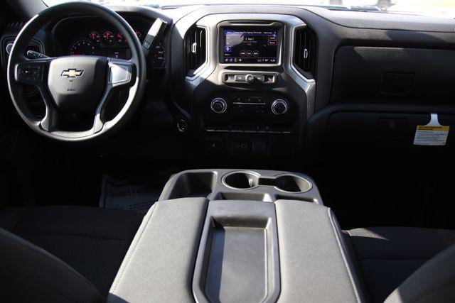2026 Chevrolet Silverado 2500HD Crew Cab, Long Bed, Custom, 4WD