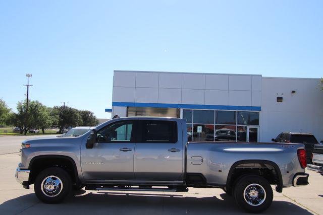 2026 Chevrolet Silverado 3500HD Crew Cab, Long Bed, LT Dual Rear Wheel, RWD