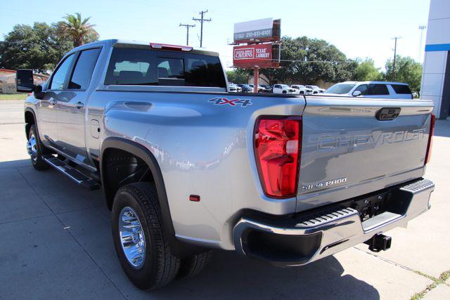 2026 Chevrolet Silverado 3500HD Crew Cab, Long Bed, LT Dual Rear Wheel, RWD