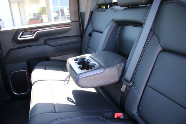 2026 Chevrolet Silverado 3500HD Crew Cab, Long Bed, LT Dual Rear Wheel, RWD
