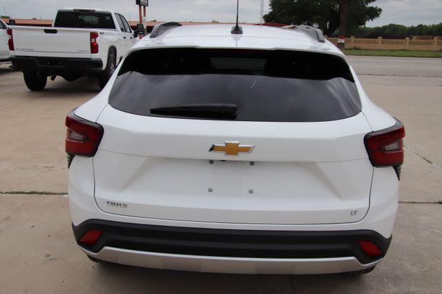 2026 Chevrolet Trax FWD LT