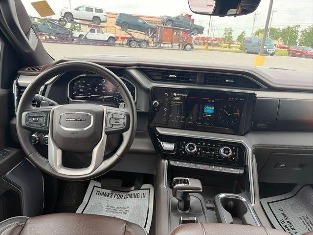 2023 GMC Sierra 1500 4WD Crew Cab Short Box Denali