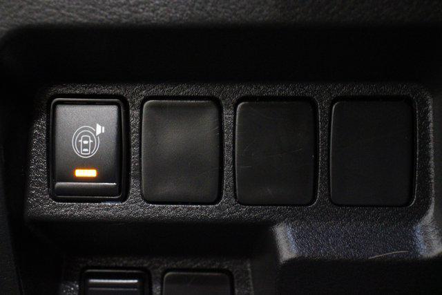 2024 Nissan Frontier Crew Cab SV 4x2
