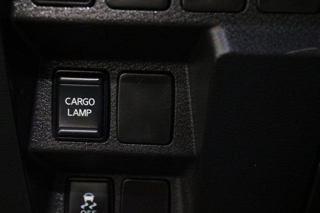 2024 Nissan Frontier Crew Cab SV 4x2