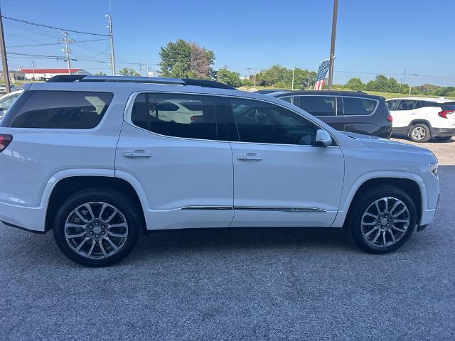 2022 GMC Acadia FWD Denali