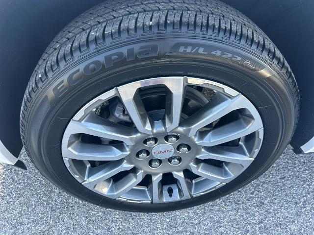 2022 GMC Acadia FWD Denali