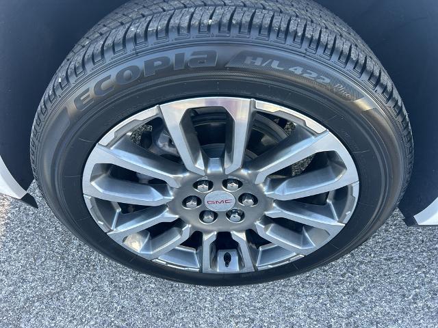 2022 GMC Acadia FWD Denali