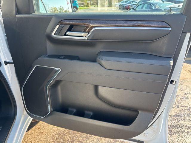 2025 GMC Sierra 1500 4WD Double Cab Standard Box Elevation with 3VL