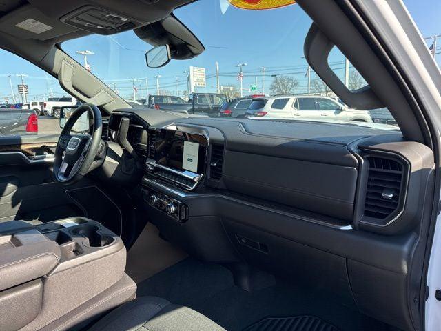 2025 GMC Sierra 1500 4WD Double Cab Standard Box Elevation with 3VL