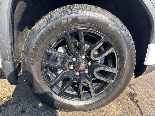 2025 GMC Sierra 1500 4WD Double Cab Standard Box Elevation with 3VL