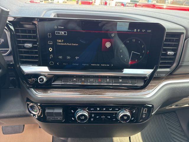 2025 GMC Sierra 1500 4WD Double Cab Standard Box Elevation with 3VL